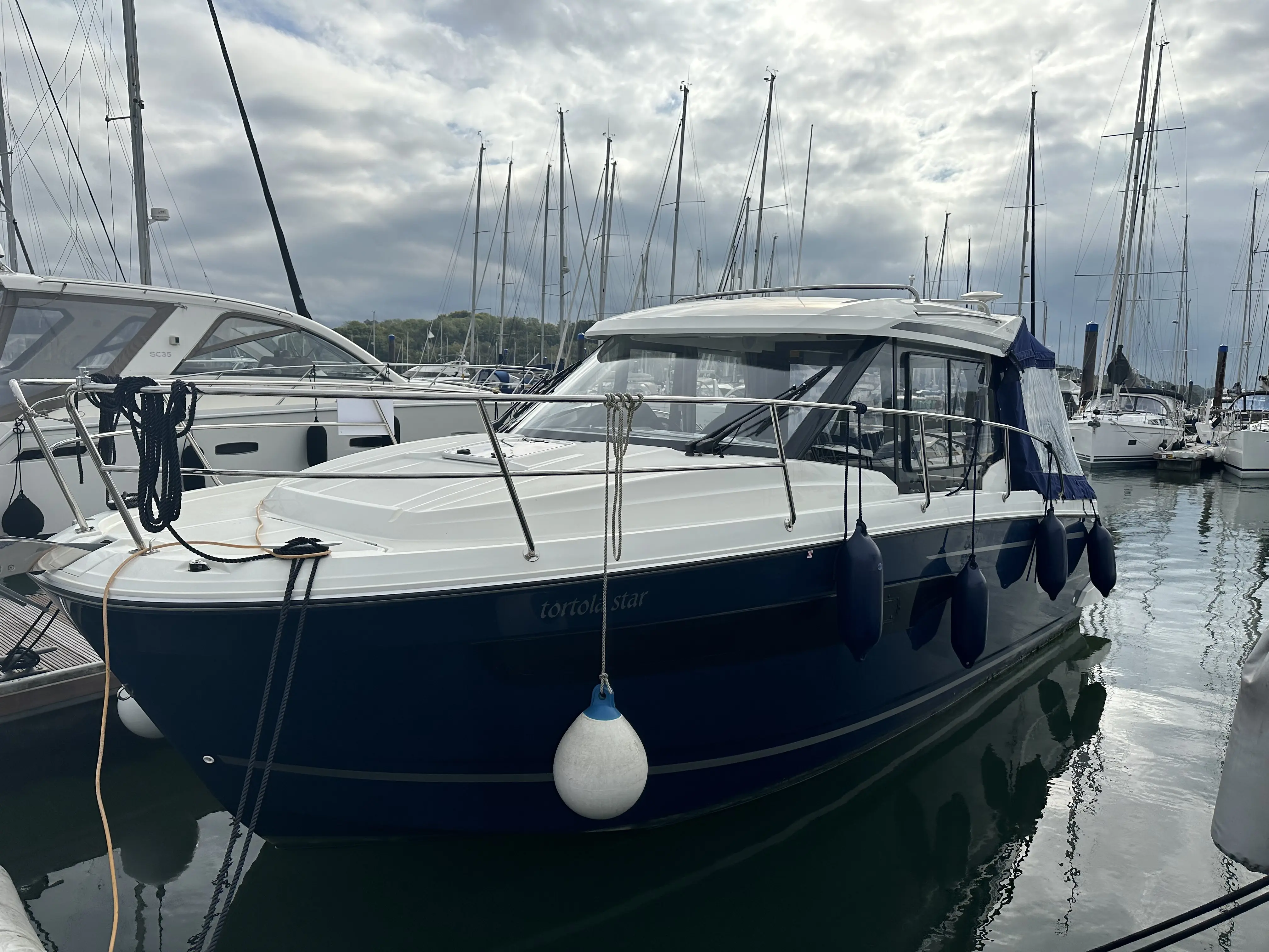 2021 Jeanneau merry fisher 895 legende