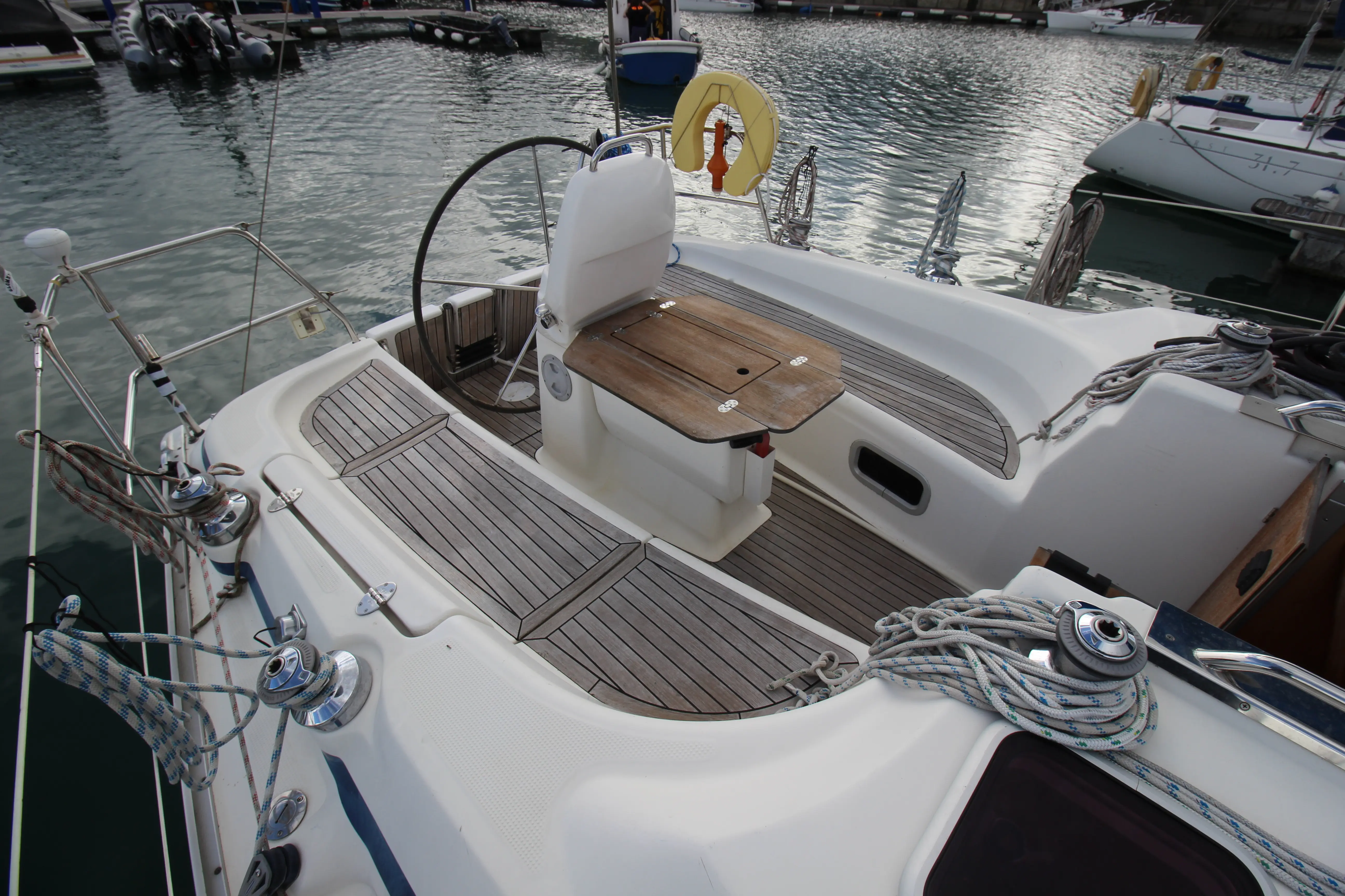 2008 Bavaria 31