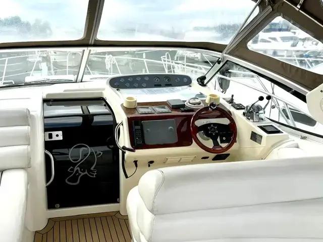 Sealine S34