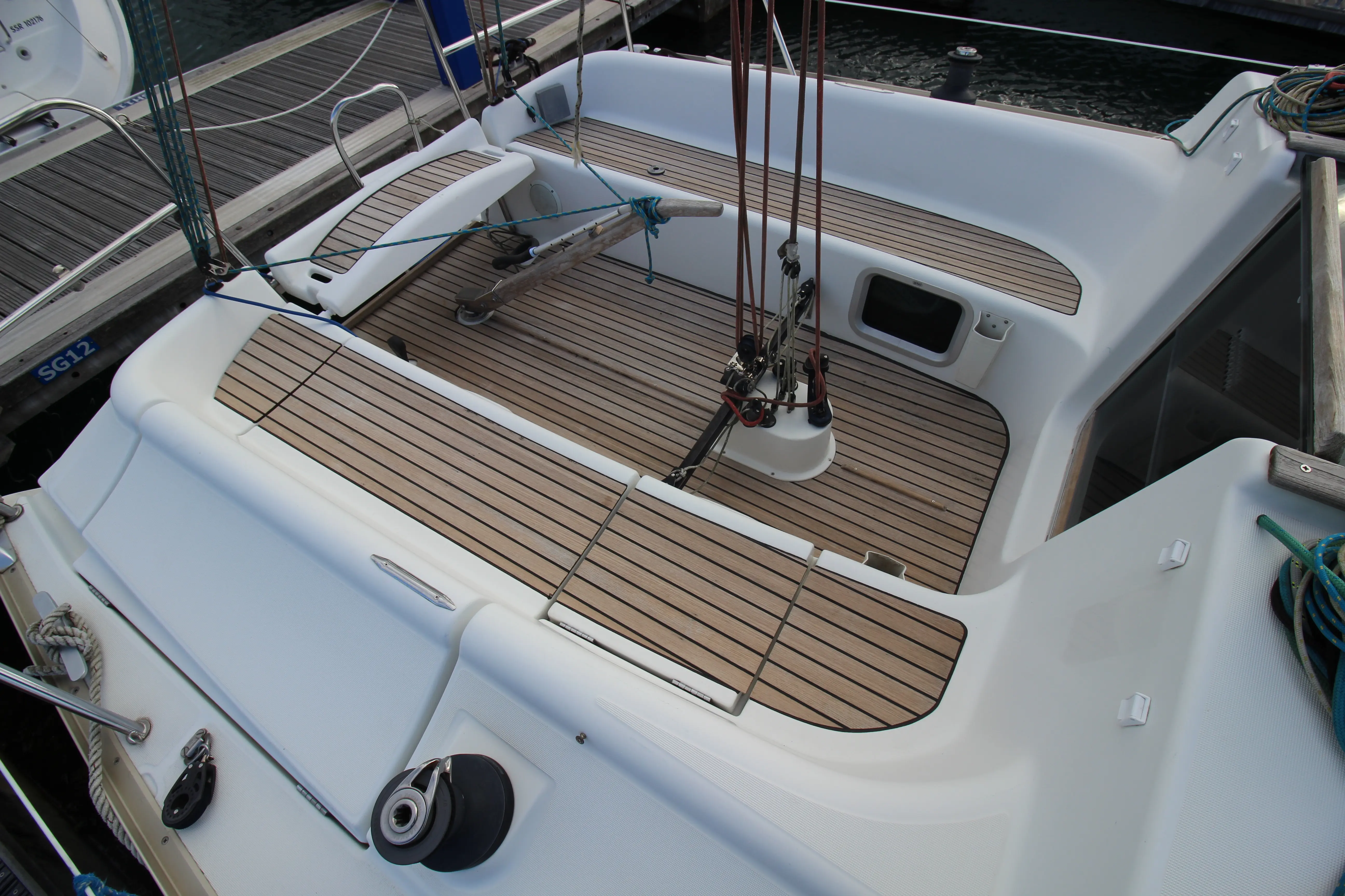 2004 Jeanneau sun fast 32i