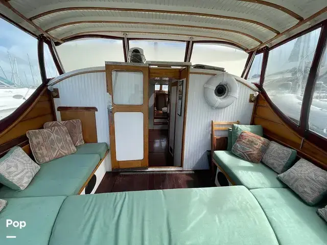 Monk Tri Cabin Canoe Stern Diesel Motor Yacht