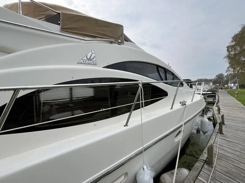 2000 Azimut 42