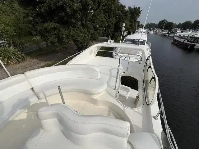 Azimut 42