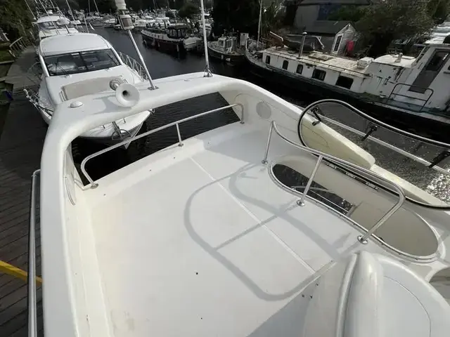 Azimut 42