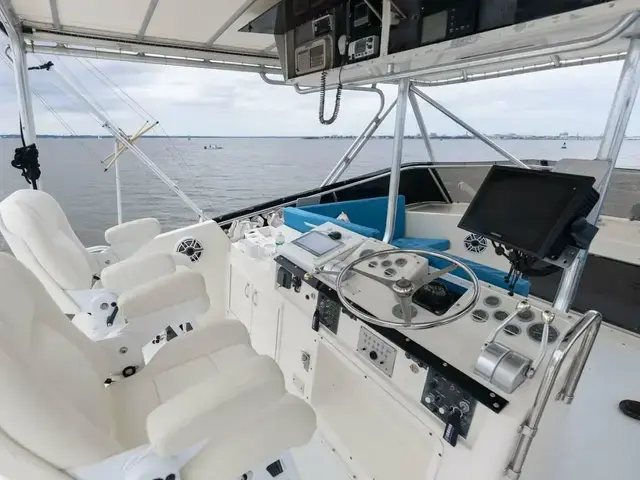 Hatteras 55 Convertible