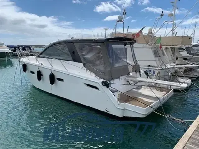 Sealine SC35