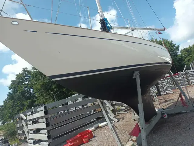 Contessa 32