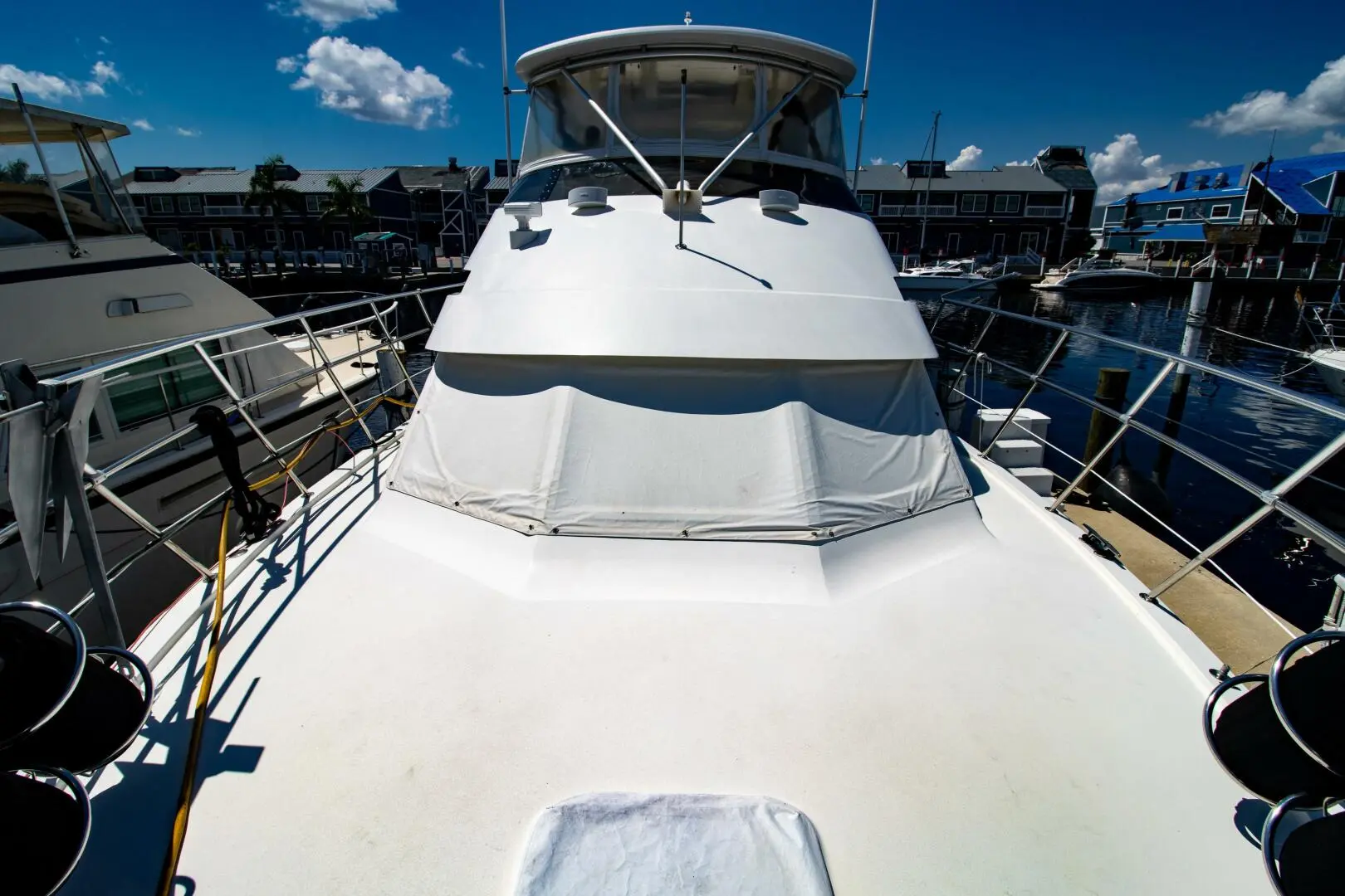 1998 Hatteras 50