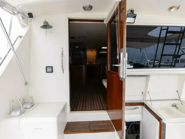 Hatteras 55 Convertible