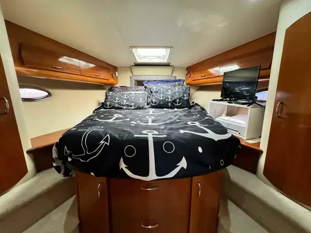 Carver 36 Mariner