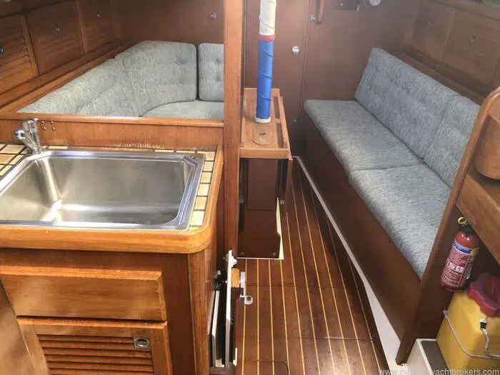 1989 Westerly strom cruiser 33