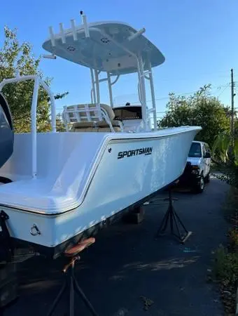 2021 Sportsman heritage 231 center console