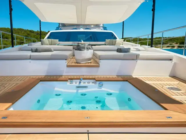 Azimut Grande 35 Metri