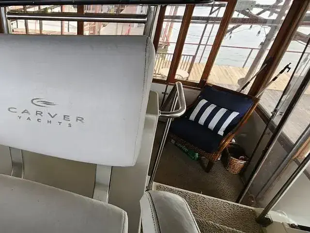 Carver 4207 Aft Cabin