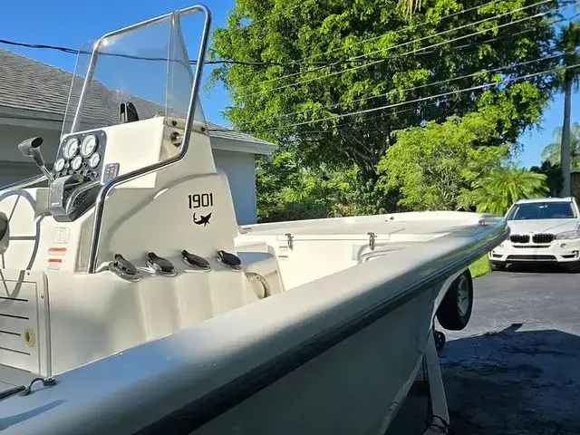 Mako 1901 Tunnel Inshore