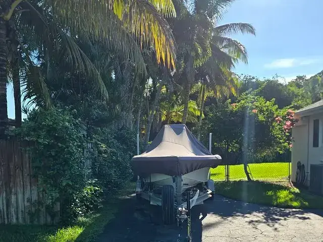 Mako 1901 Tunnel Inshore