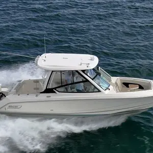 2023 Boston Whaler 280 Vantage