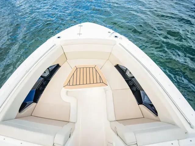 Boston Whaler 280 Vantage