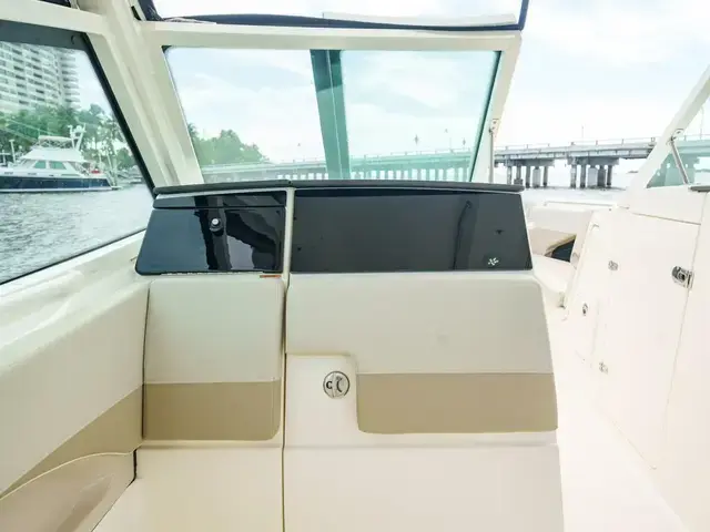 Boston Whaler 280 Vantage