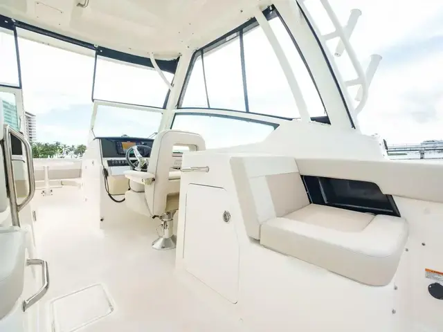 Boston Whaler 280 Vantage