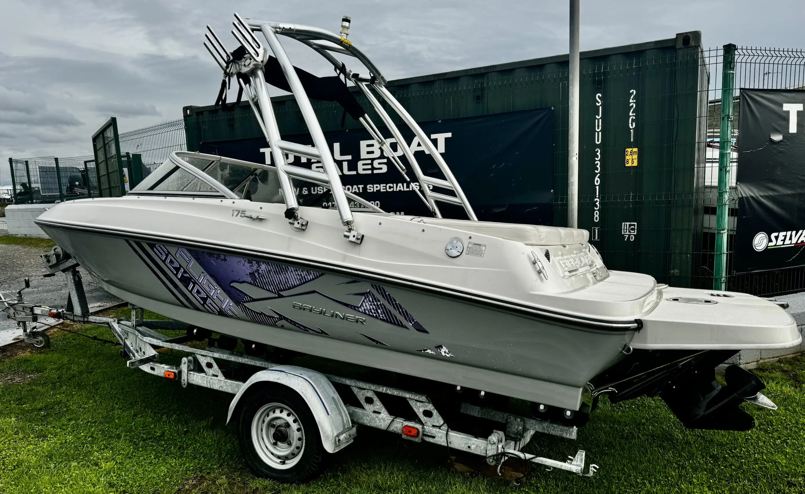 2015 Bayliner 175 br gt3 flight series