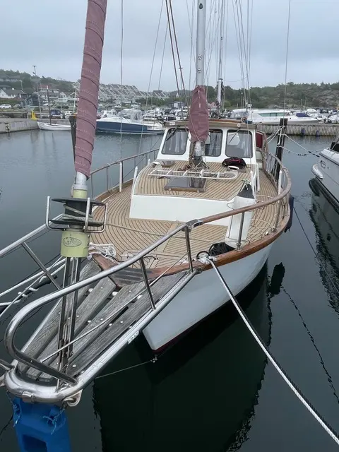 1987 Nauticat 36 ketch