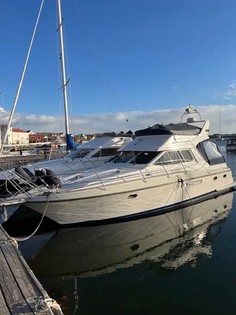 2000 Chance 410 flybridge