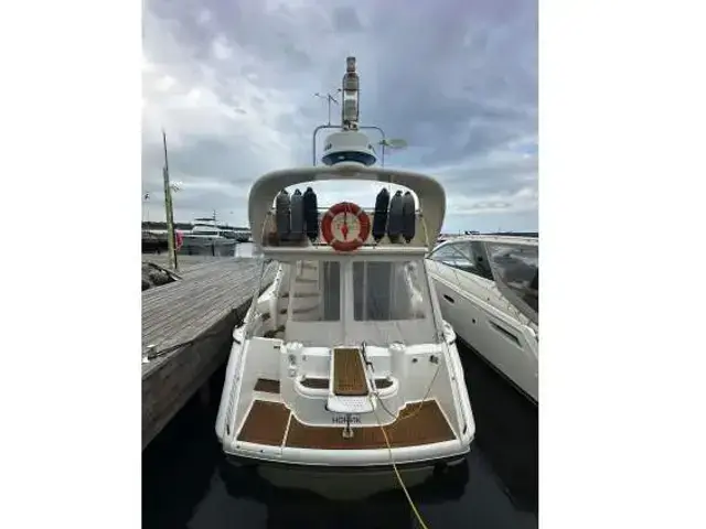 Fairline Phantom 40