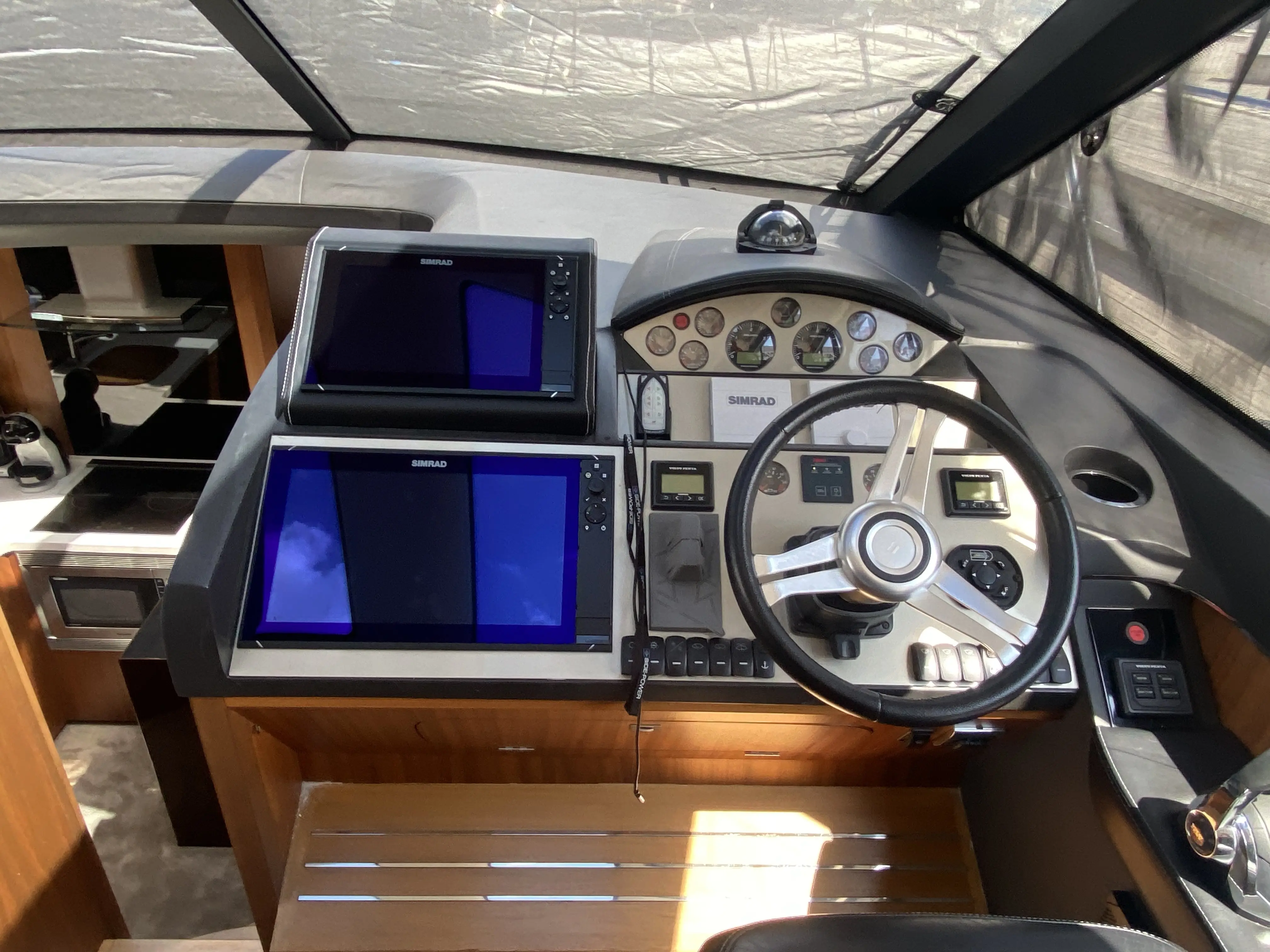 2013 Princess v52