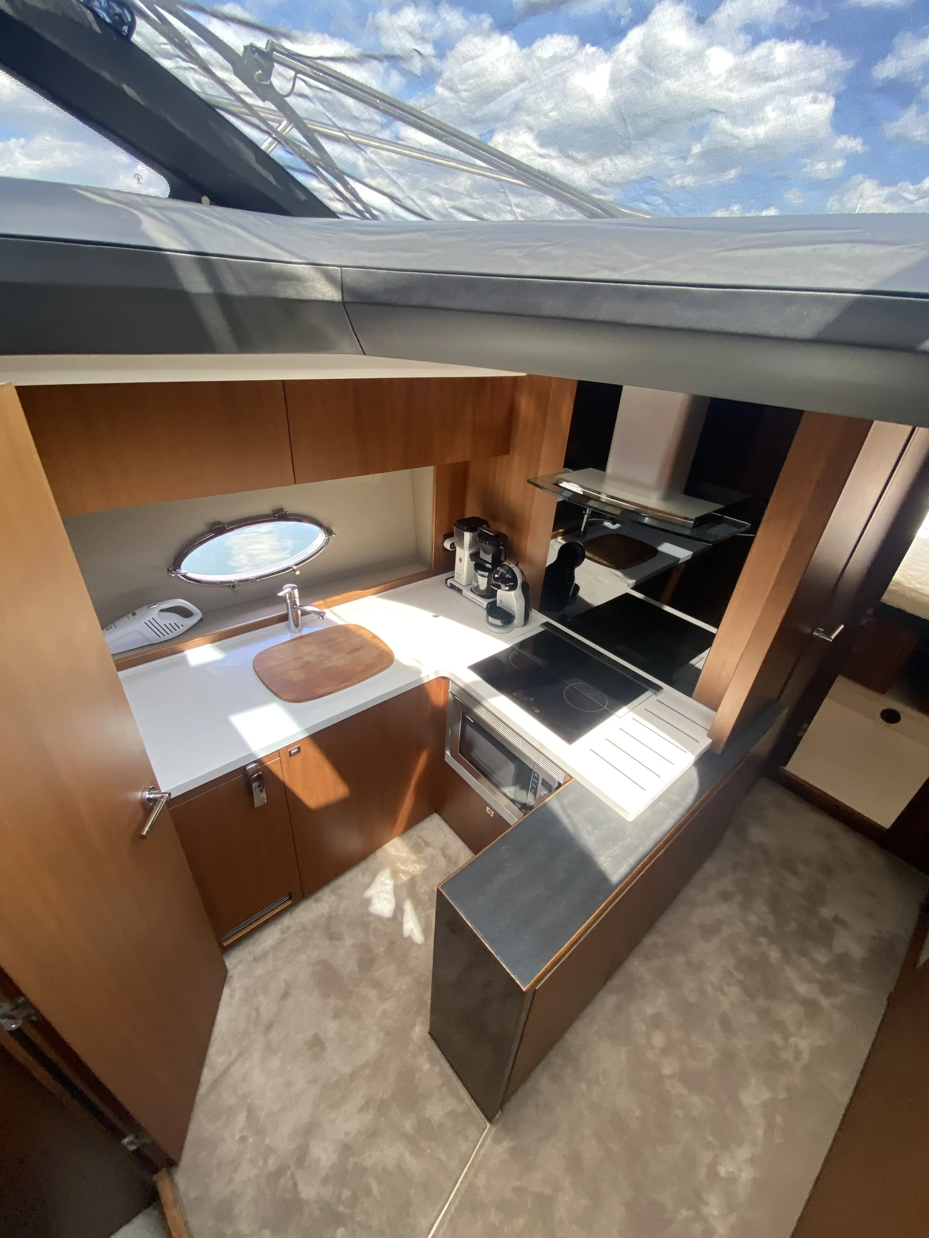 2013 Princess v52