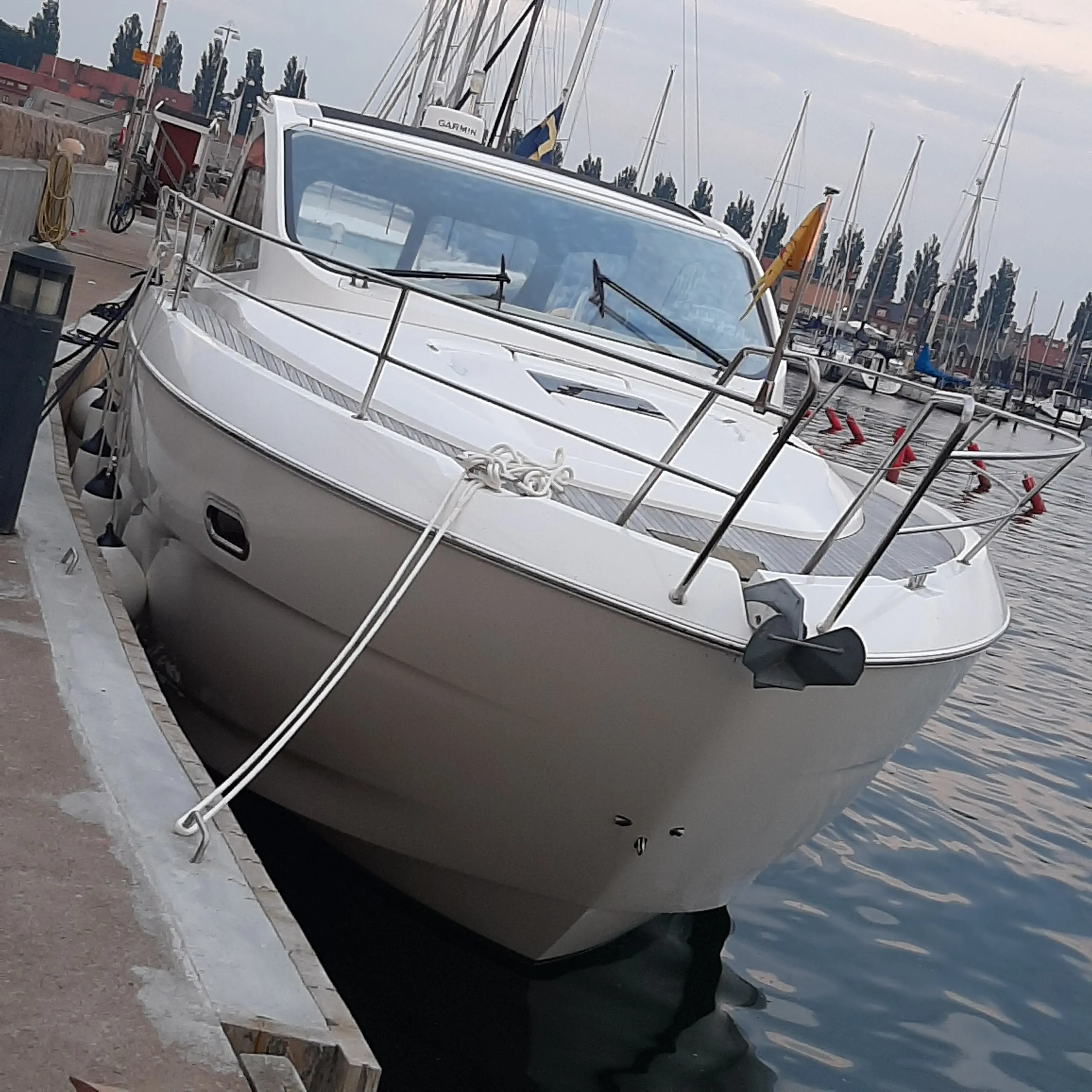 2011 Bavaria 38 sport