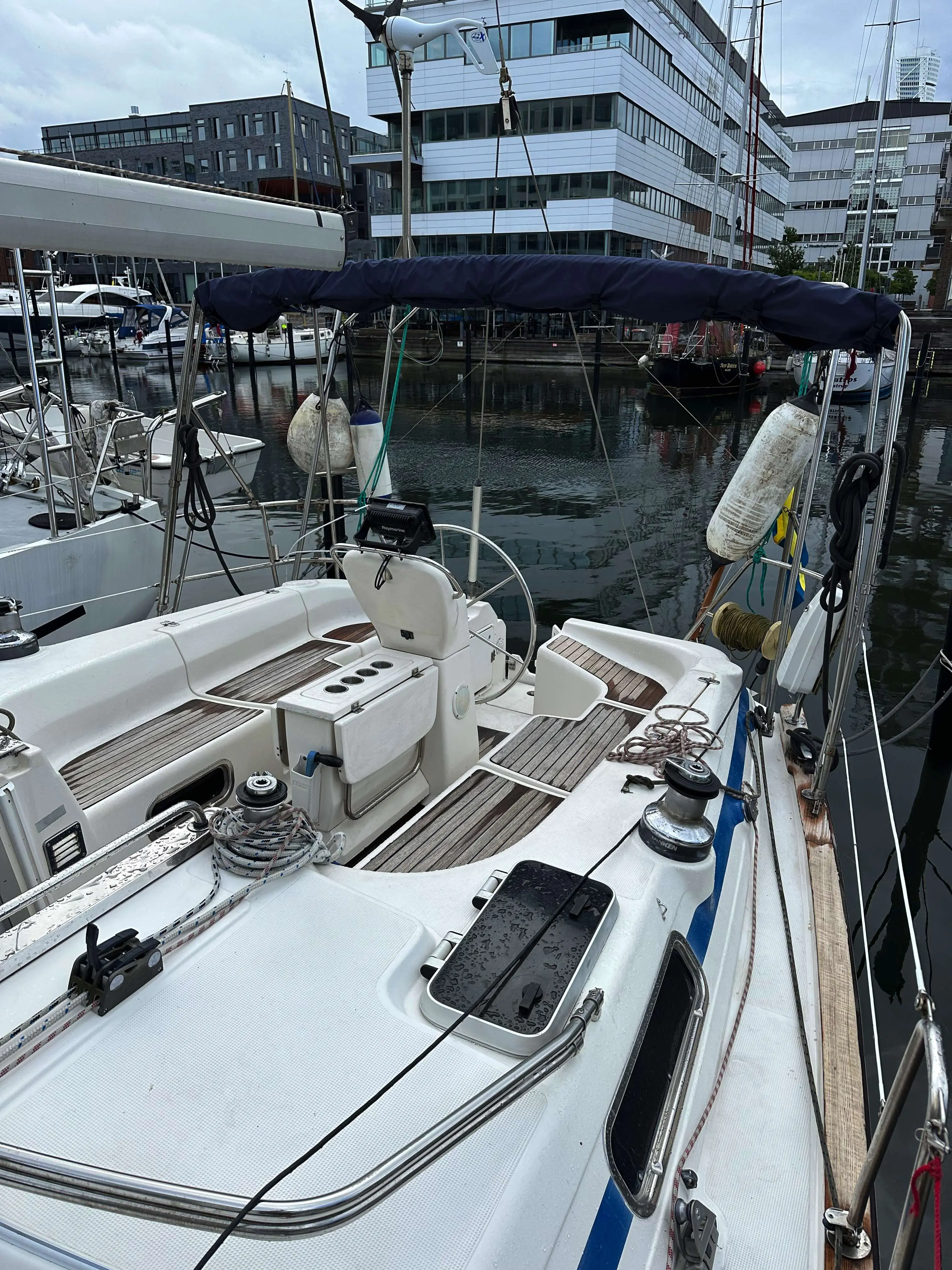 2000 Bavaria 42 cruiser