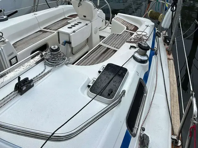 Bavaria 42 CRUISER