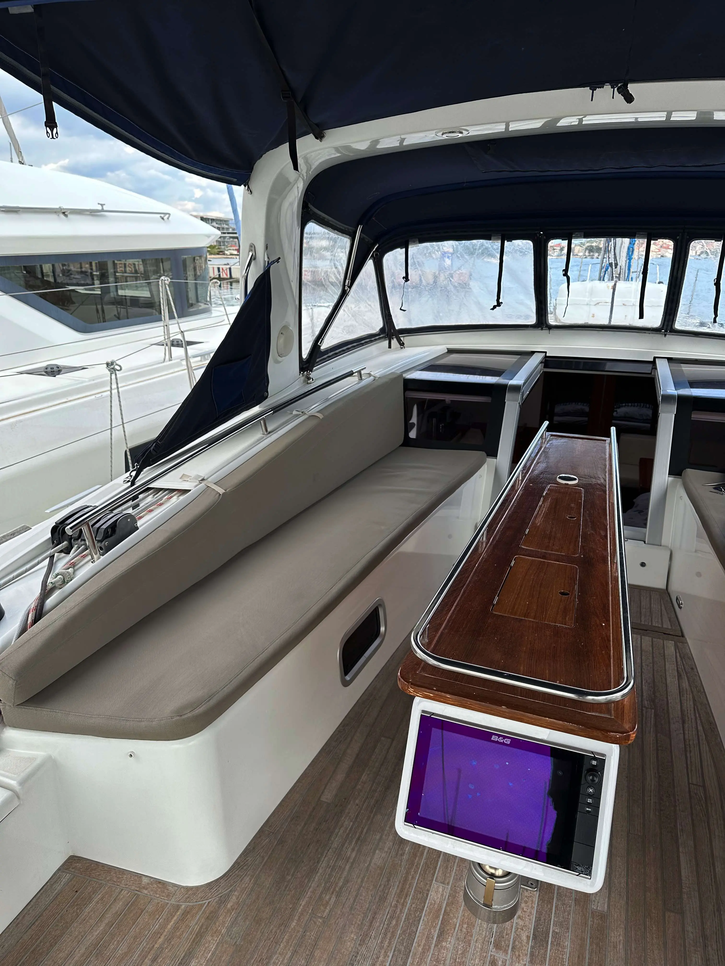 2015 Beneteau oceanis 60