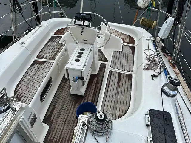 Bavaria 42 CRUISER