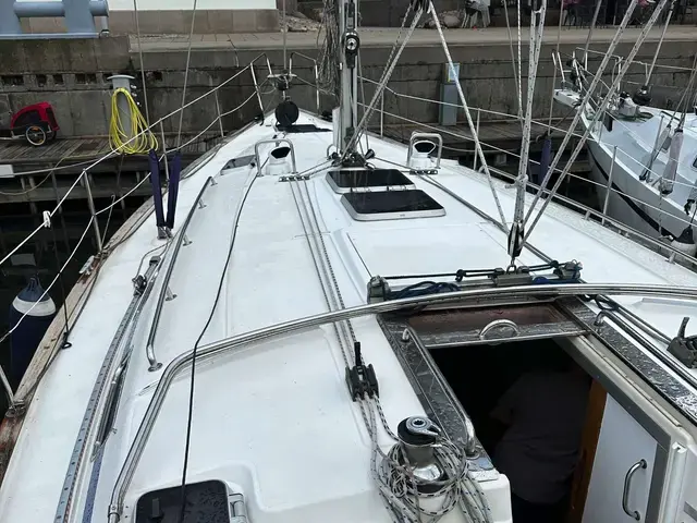 Bavaria 42 CRUISER