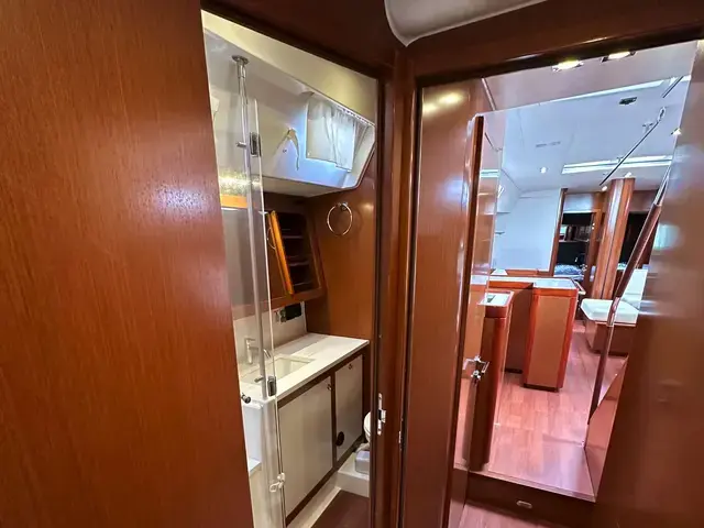 Beneteau Oceanis 60