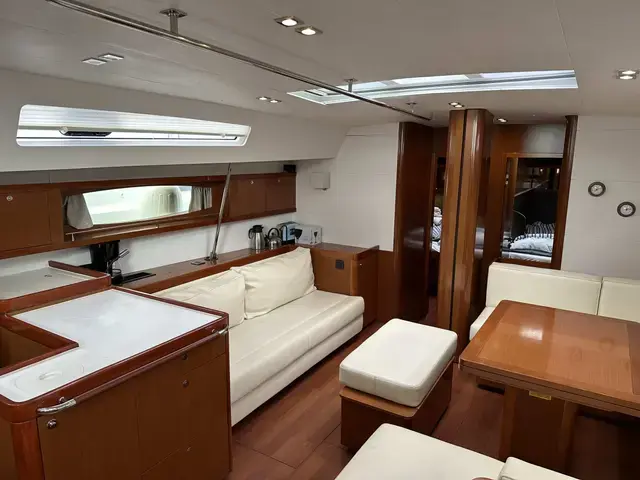 Beneteau Oceanis 60