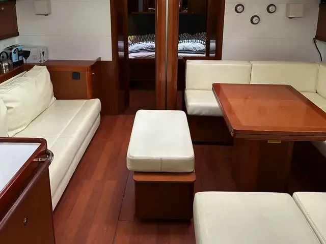 Beneteau Oceanis 60