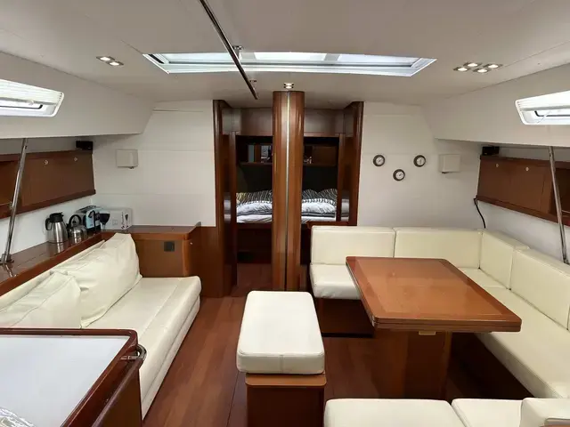 Beneteau Oceanis 60