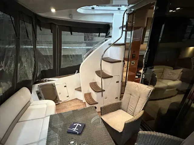 Princess 42 Flybridge