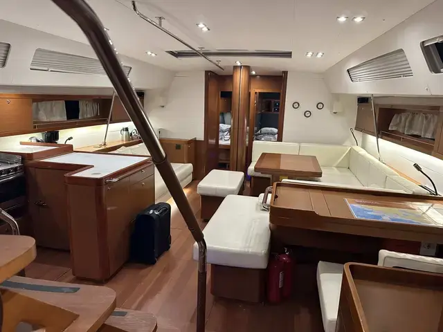 Beneteau Oceanis 60