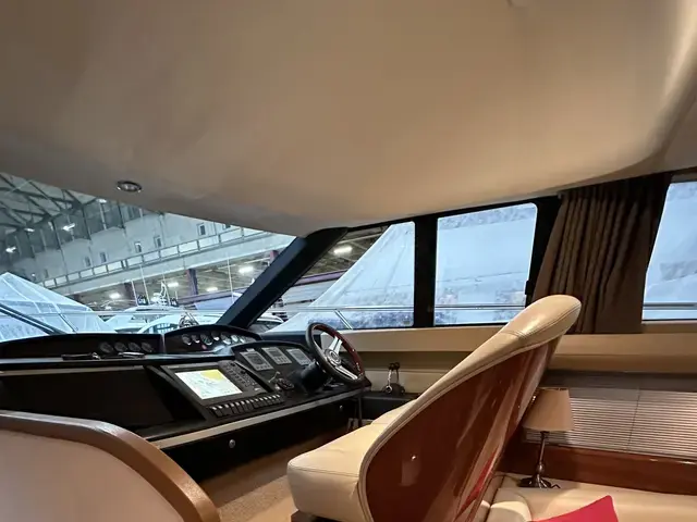 Princess 42 Flybridge