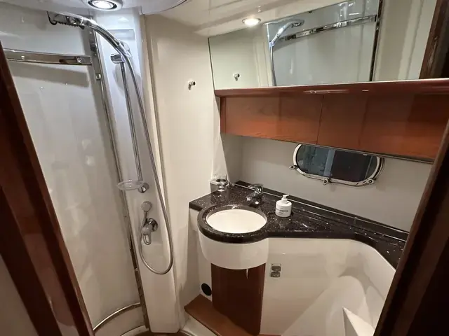 Princess 42 Flybridge