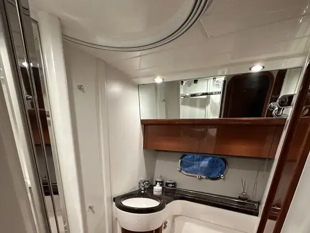 Princess 42 Flybridge