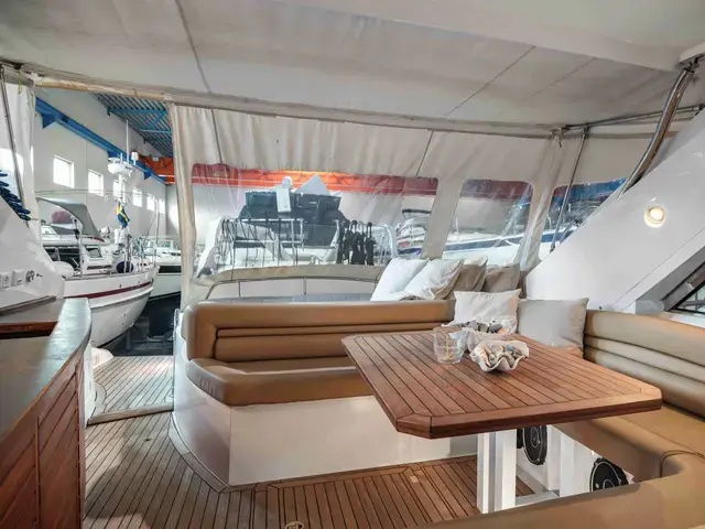 Sunseeker Portofino 53