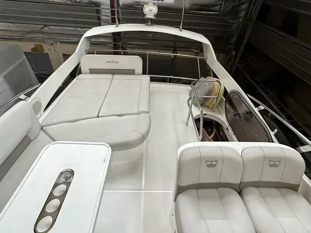 Princess 42 Flybridge