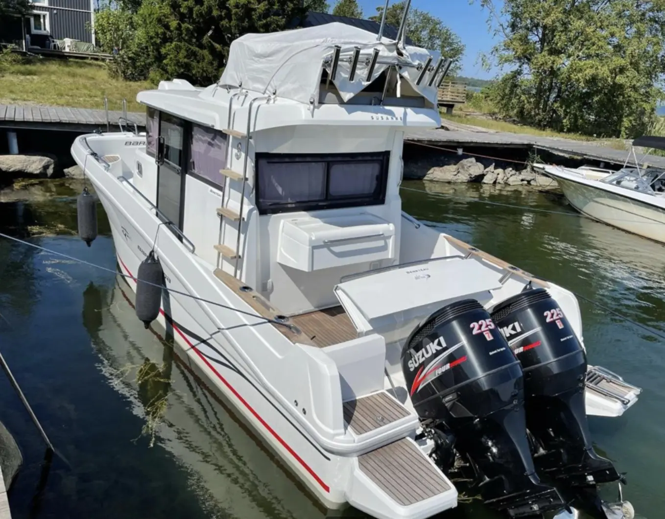 2013 Beneteau barracuda 9