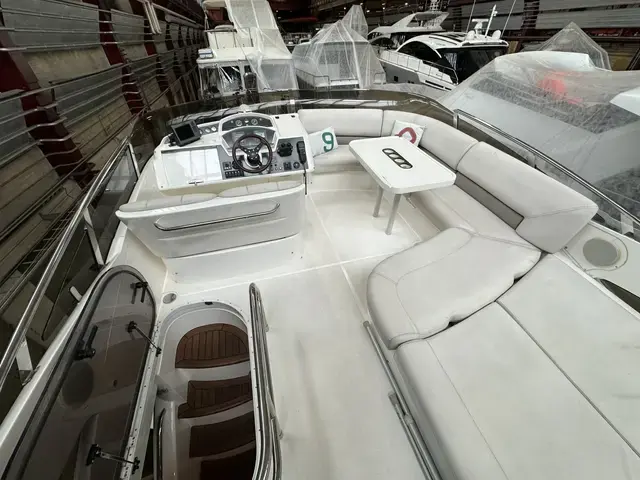 Princess 42 Flybridge