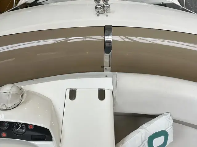 Princess 42 Flybridge